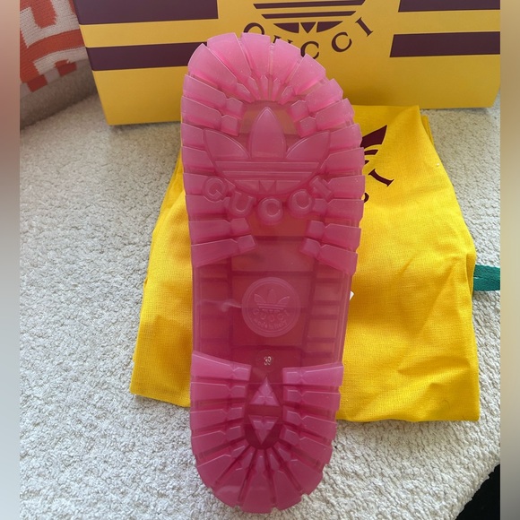 Gucci X Adidas pink rubber slides NWT - Picture 5 of 12